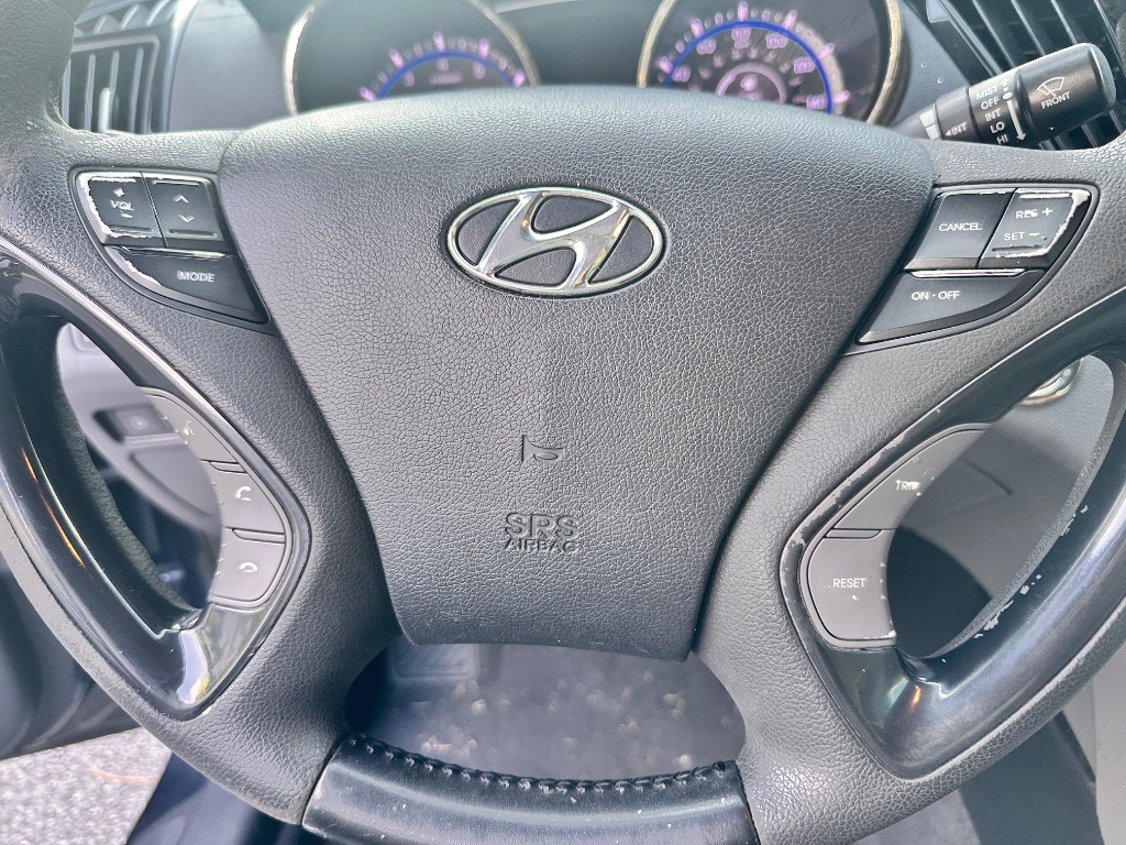 2011 Hyundai Sonata Limited - Photo 14