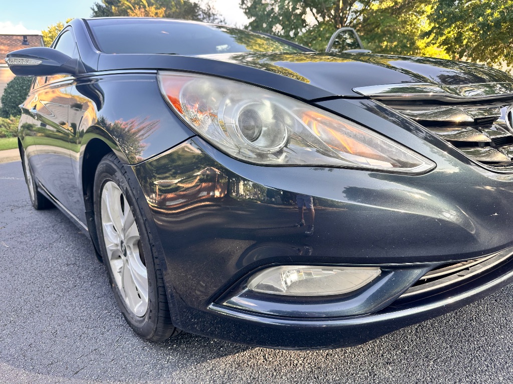 2011 Hyundai Sonata Limited - Photo 29