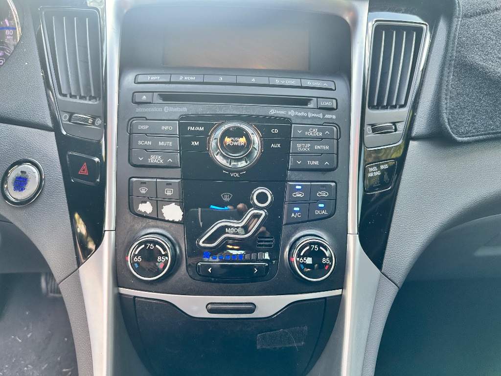 2011 Hyundai Sonata Limited - Photo 12