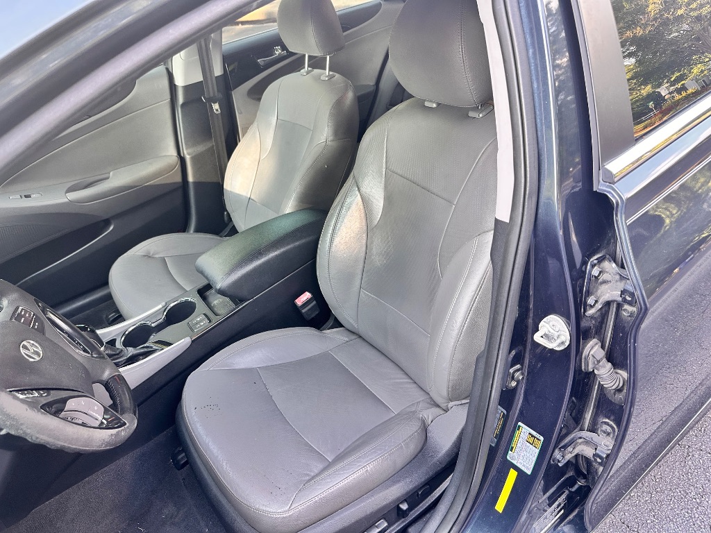 2011 Hyundai Sonata Limited - Photo 7