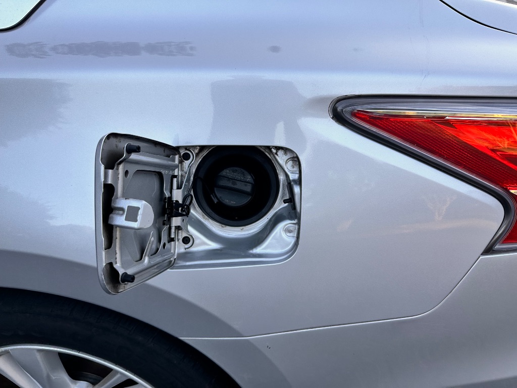2015 Nissan Altima SV - Photo 30