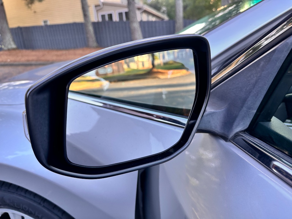 2015 Nissan Altima SV - Photo 34