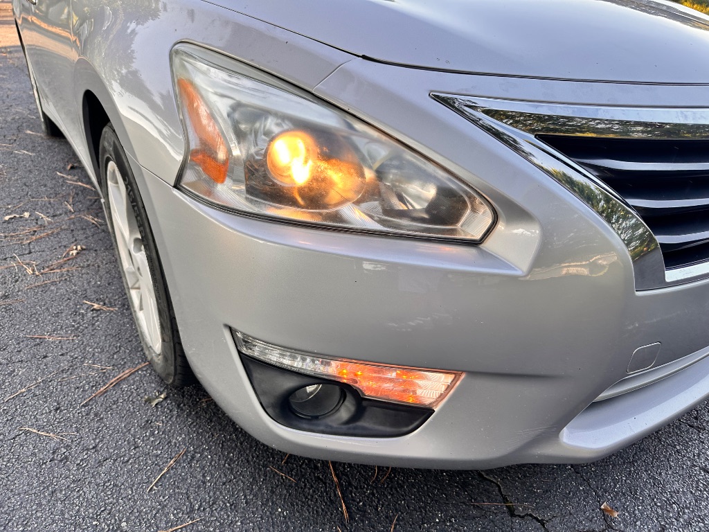 2015 Nissan Altima SV - Photo 35