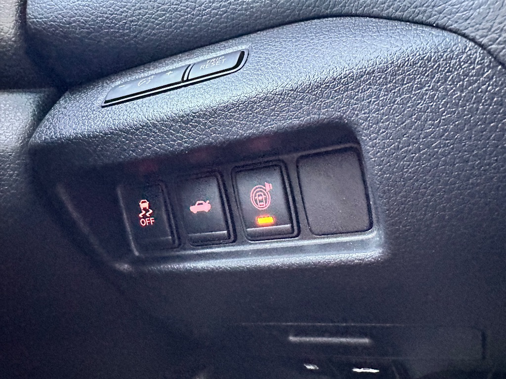 2015 Nissan Altima SV - Photo 21